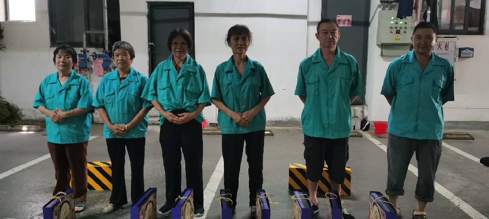 情暖中秋，礼传心意 —— 福州恒华物业服务有限公司中秋月饼发放活动圆满落幕​