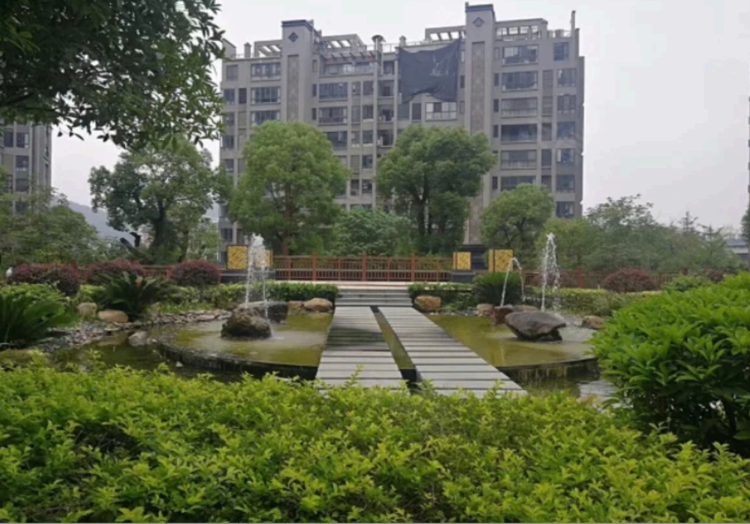 恒华物业与梅峰礼居达成战略合作：科技赋能品质服务，共筑鼓楼核心区智慧社区新标杆